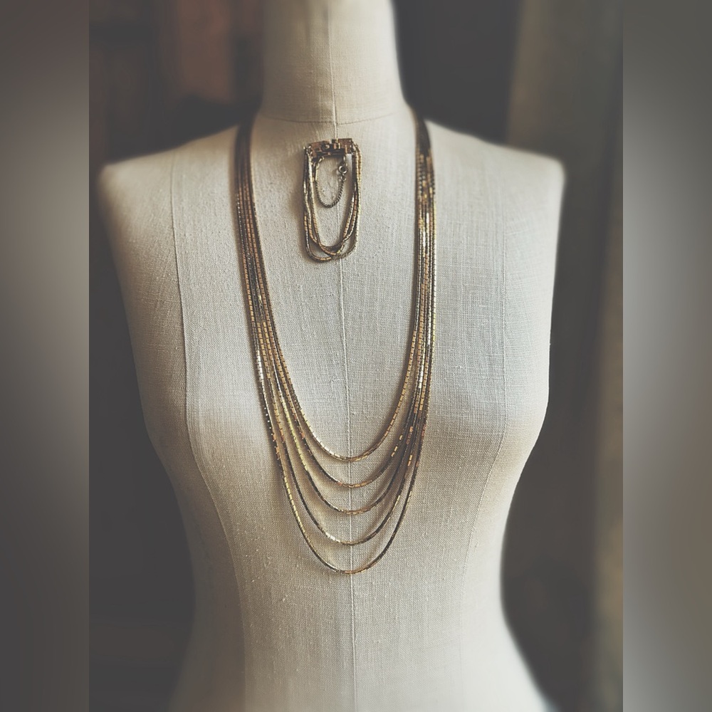 VINTAGE Necklace and Bracelet Monet